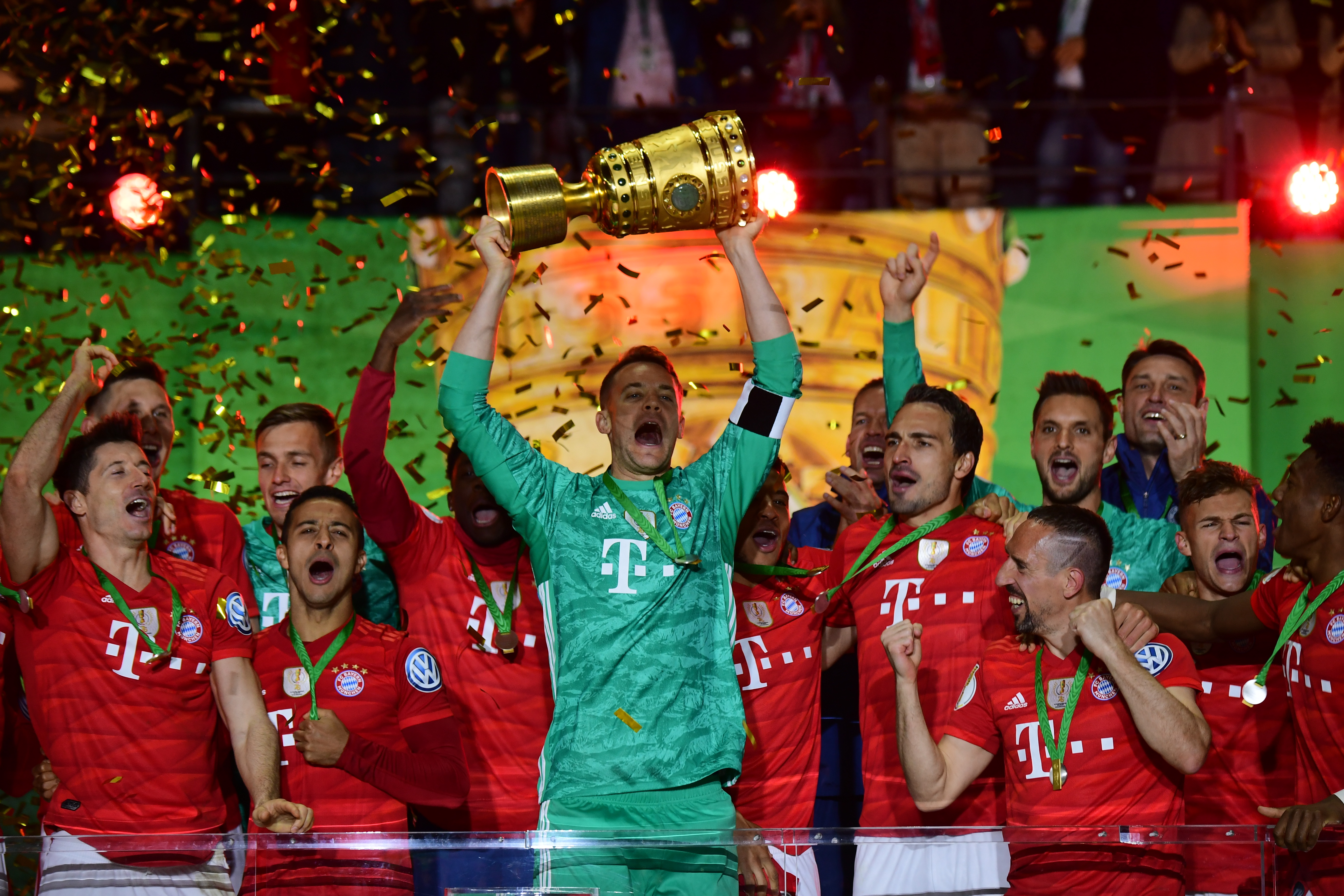 Steam平台97%好评养女儿神作移植，《火山的女儿》手游版开启预约送装扮