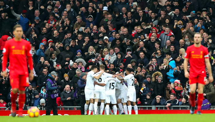 CBA浙江男篮险胜青岛