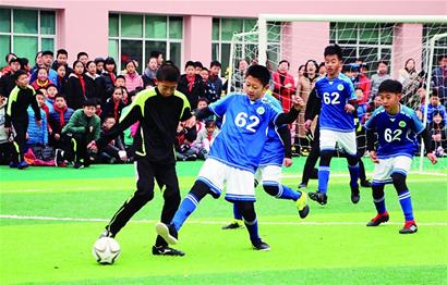 德转预测德甲：不莱梅1-3法兰克，多特2-0圣保利，莱比锡1-4拜仁