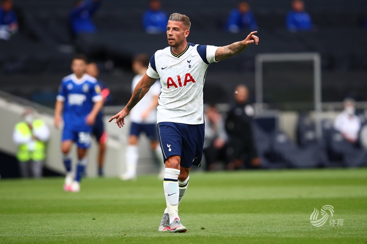 [NBA]手感火热！克林根空位三分再次命中